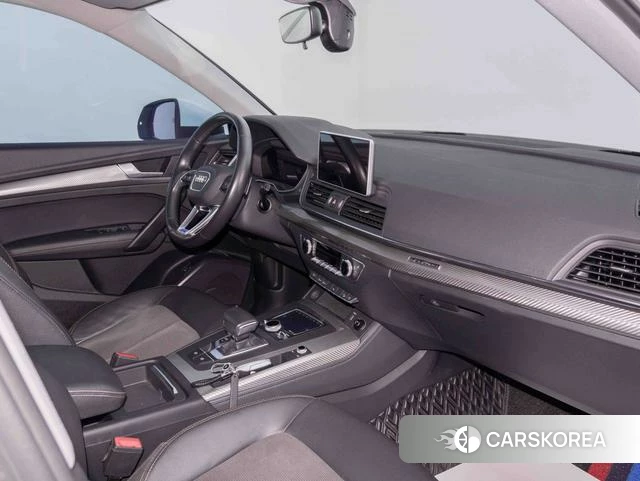 Audi Q5L id 4234887 из Китая 24