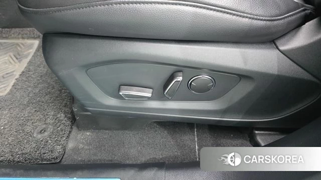 Ford Explorer 6th Generation id 4586792 из Кореи 24