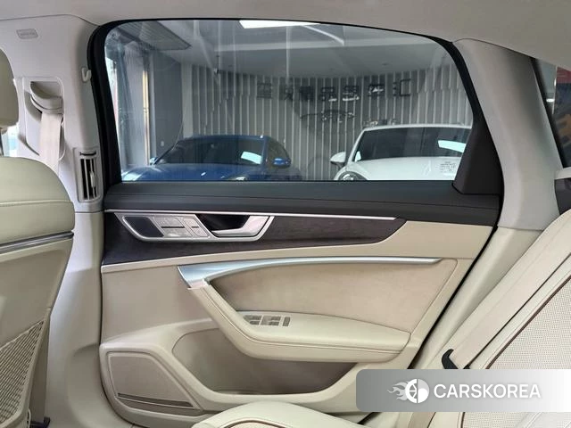 Audi A6L id 4321280 из Китая 24