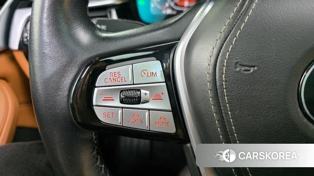 BMW 5 Series (G30) id 4303531 из Кореи 24