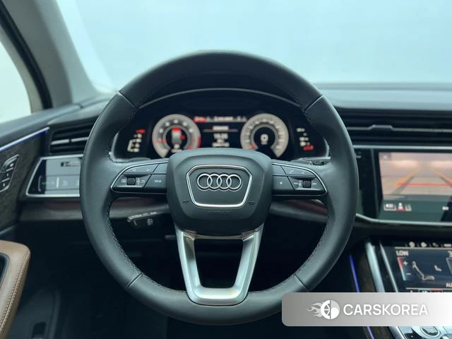 Audi Q7 id 4208048 из Китая 24