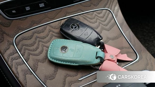 Mercedes-Benz E-Class W213 id 4481912 из Кореи 24