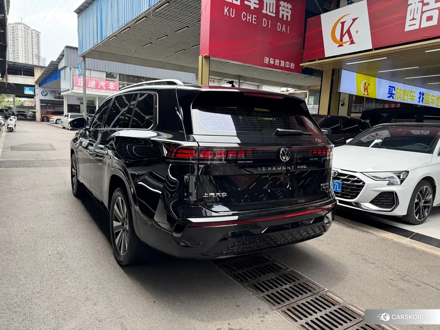 Volkswagen Touareg id 4679516 из Китая 24