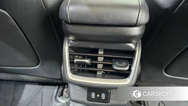 Hyundai Grandeur (GN7) id 4360872 из Кореи 24