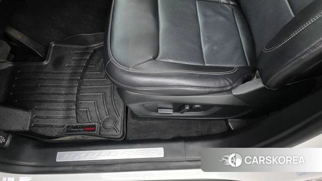 Ford Explorer 6th Generation id 4423304 из Кореи 24