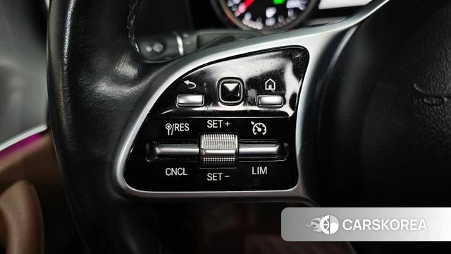 Mercedes-Benz E-Class W213 id 4873309 из Кореи 24