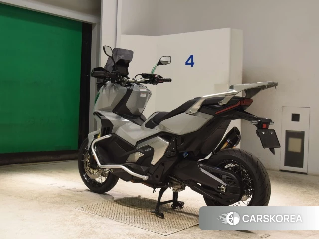 Honda X-ADV 750 id 3949756 из Японии 23