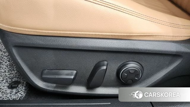 Genesis The New G70 id 4282874 из Кореи 24