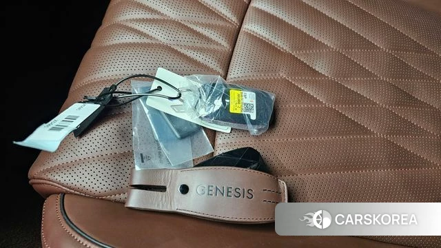 Genesis G90 (RS4) id 4691492 из Кореи 24