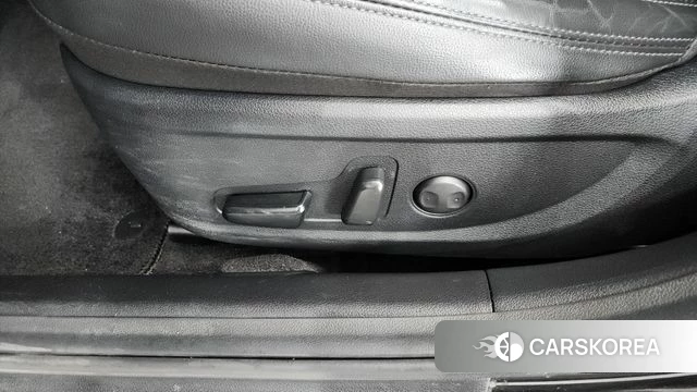 Hyundai The New Grandeur IG id 4361302 из Кореи 24