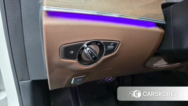 Mercedes-Benz E-Class W213 id 4591228 из Кореи 23
