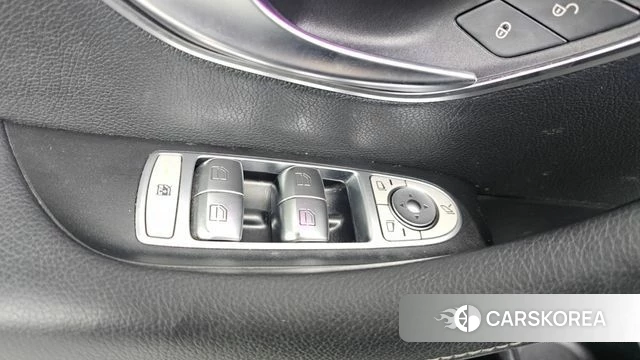 Mercedes-Benz E-Class W213 id 4749739 из Кореи 24
