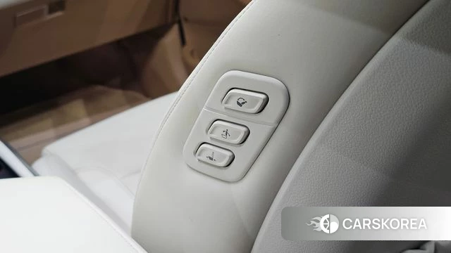 Hyundai The New Grandeur IG id 4619486 из Кореи 24