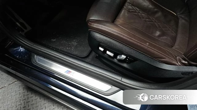 BMW 5 Series (G30) id 4574061 из Кореи 24