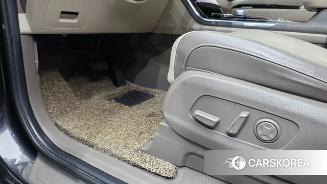 Kia Carnival 4th generation id 4495931 из Кореи 24