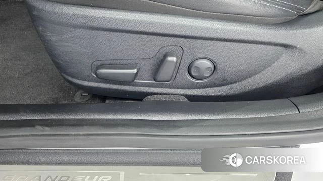 Hyundai The New Grandeur IG Hybrid id 4768843 из Кореи 24