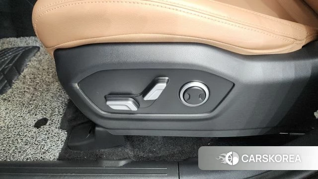Hyundai Santa Fe (MX5) id 4584778 из Кореи 24