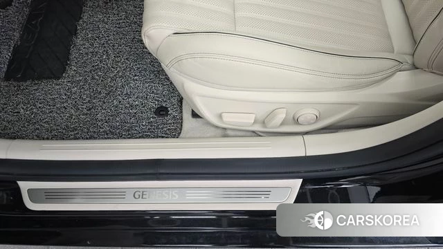 Genesis The New G70 id 4848106 из Кореи 24