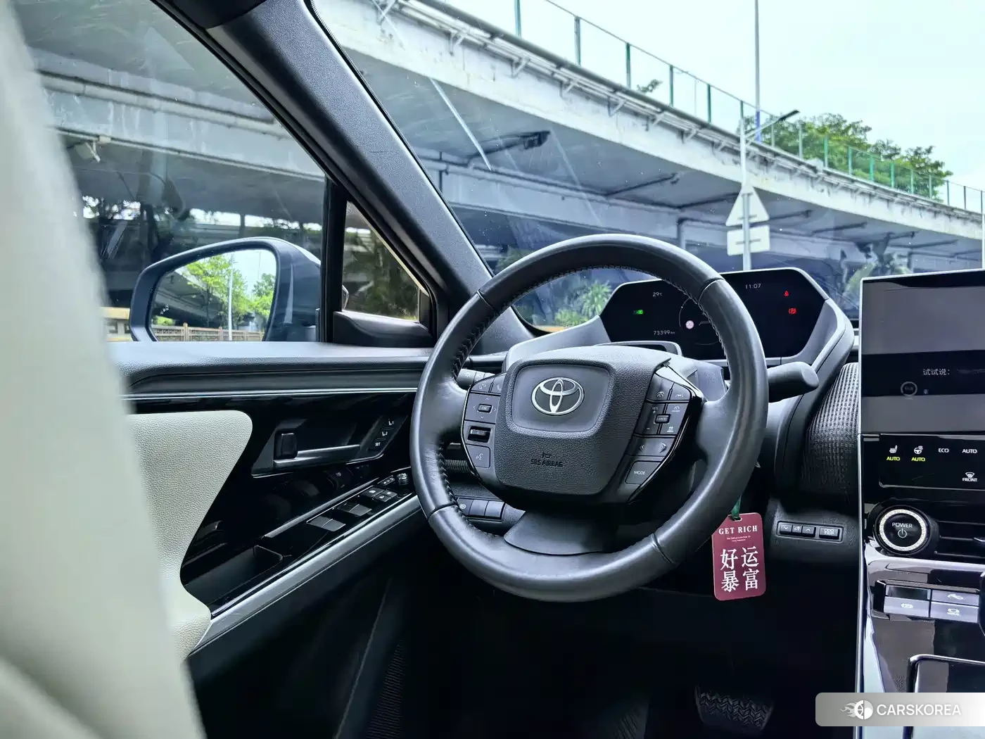 Toyota bZ4X id 4629499 из Китая 24