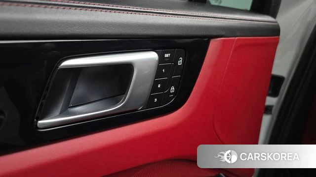 Porsche Cayenne (PO536) id 4354697 из Кореи 24