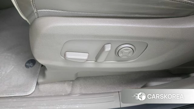 Kia Carnival 4th generation id 4624993 из Кореи 24