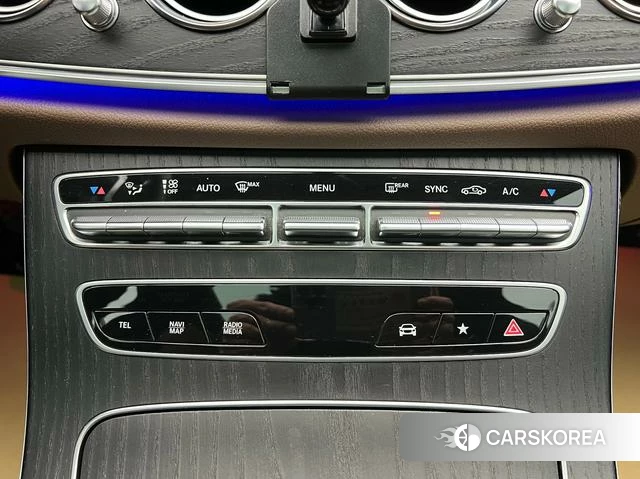 Mercedes-Benz E-class id 4257142 из Китая 24