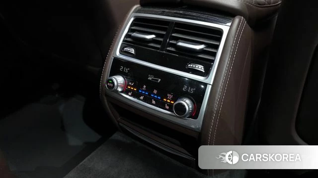 BMW 7 Series (G11) id 4619446 из Кореи 24