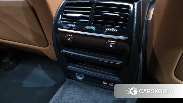 BMW 5 Series (G30) id 4937192 из Кореи 24