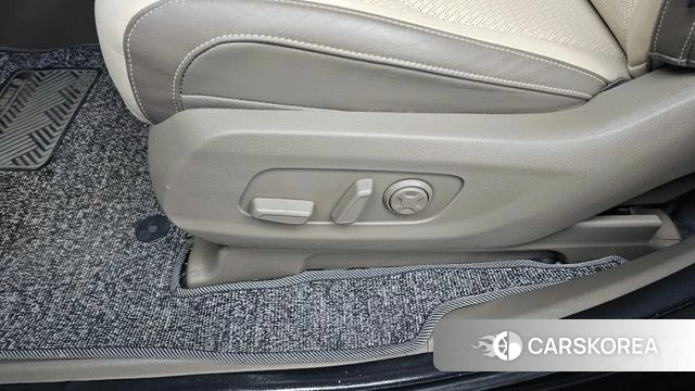 Kia Carnival 4th generation id 4249250 из Кореи 24