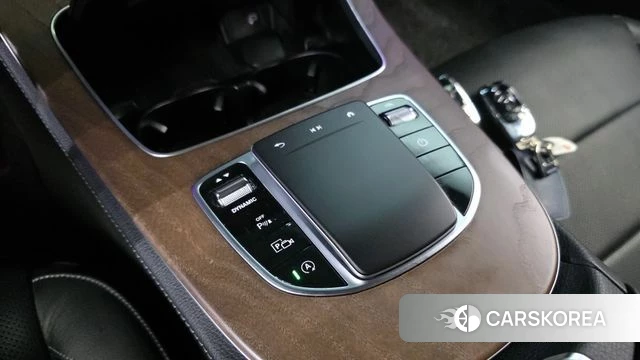 Mercedes-Benz E-Class W213 id 4250175 из Кореи 24