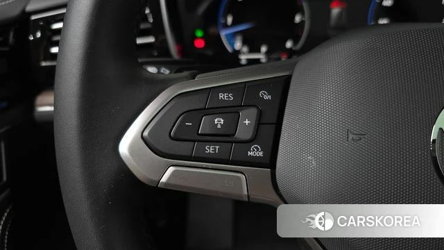 Volkswagen Touareg 3rd generation id 4493432 из Кореи 24