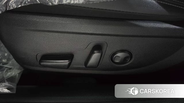 Hyundai The New Grandeur IG Hybrid id 4712181 из Кореи 24
