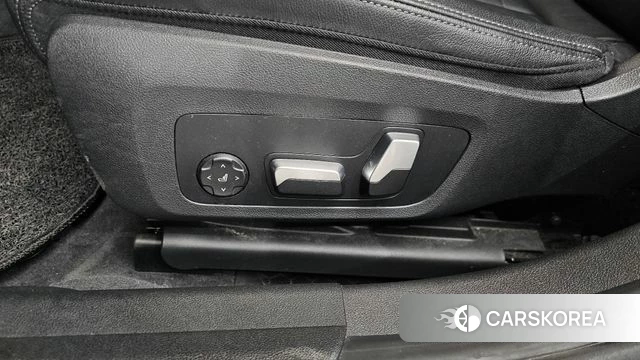 BMW 3 Series (G20) id 4693111 из Кореи 24