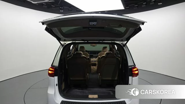 Kia The New Carnival id 4465626 из Кореи 24