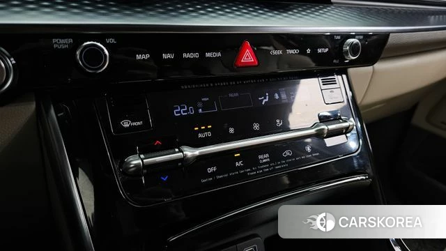 Kia Carnival 4th generation id 4309940 из Кореи 24
