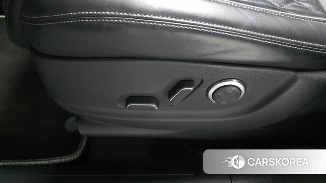 Genesis GV70 id 4244589 из Кореи 24