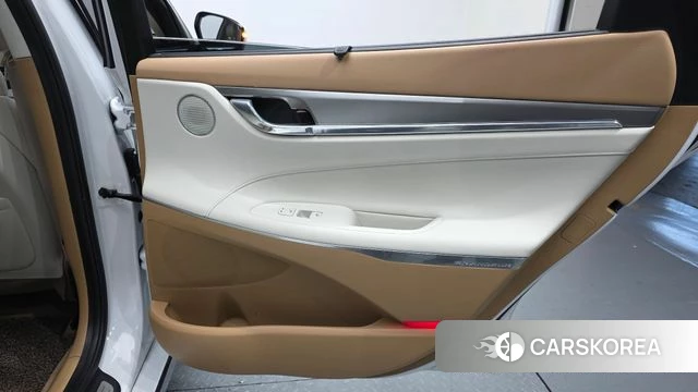 Hyundai The New Grandeur IG id 4203201 из Кореи 24