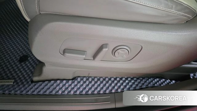 Kia Carnival 4th generation id 4494979 из Кореи 24