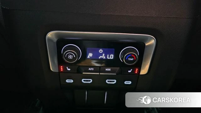 Chevrolet (GM Daewoo) Tahoe id 4740281 из Кореи 24