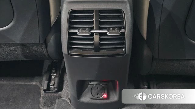 Kia Di Ol Nu Niro id 4774660 из Кореи 24