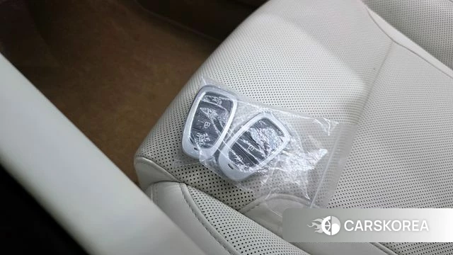 Hyundai The New Grandeur IG Hybrid id 4284691 из Кореи 24