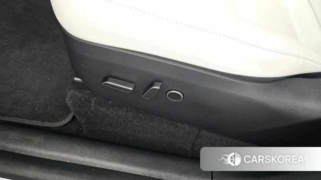 Tesla Model Y id 4650144 из Кореи 24