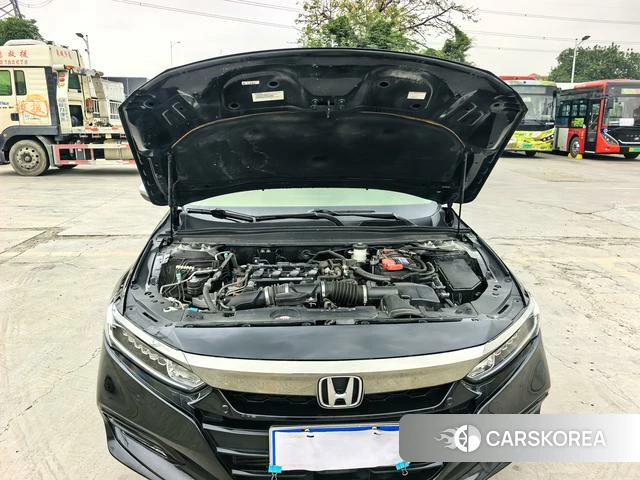 Honda Accord id 4328749 из Китая 24