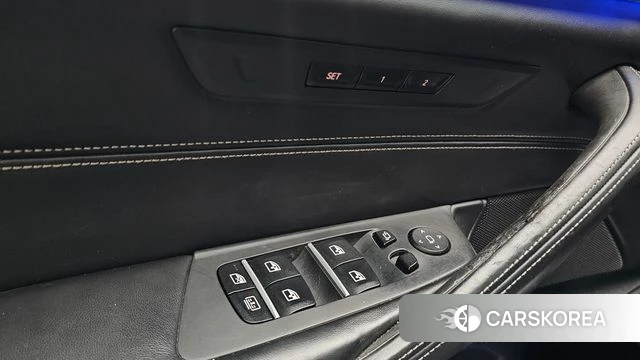 BMW 5 Series (G30) id 4689368 из Кореи 24