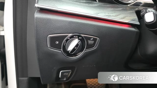 Mercedes-Benz E-Class W213 id 4425068 из Кореи 24