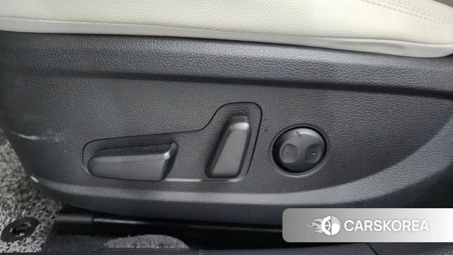Hyundai The New Grandeur IG Hybrid id 4349958 из Кореи 24