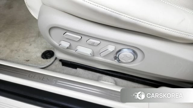 Genesis GV60 id 4343923 из Кореи 24