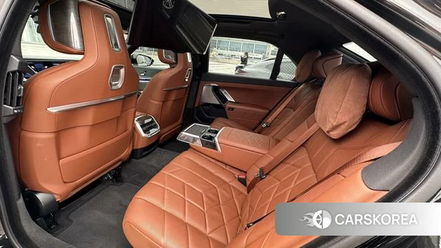 BMW 7 series id 4260552 из Китая 24
