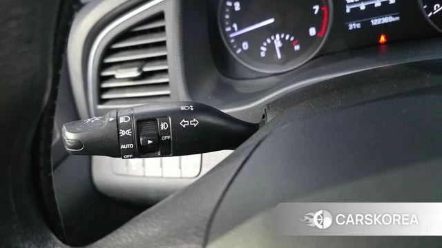 Hyundai Avante AD id 4403543 из Кореи 24