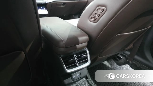 Hyundai Grandeur (GN7) id 4623011 из Кореи 24